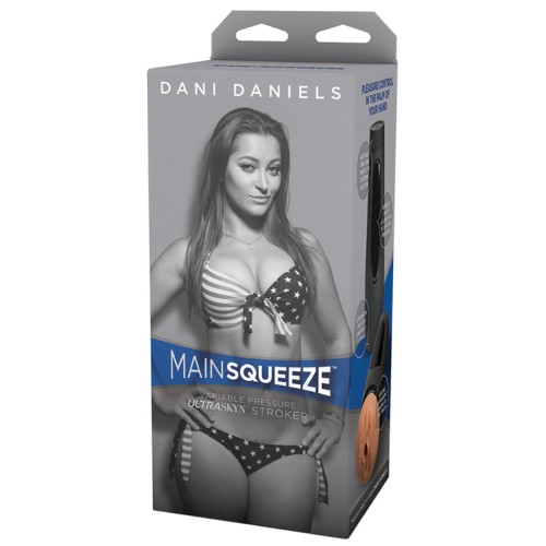 Main Squeeze Dani Daniels Masturbator