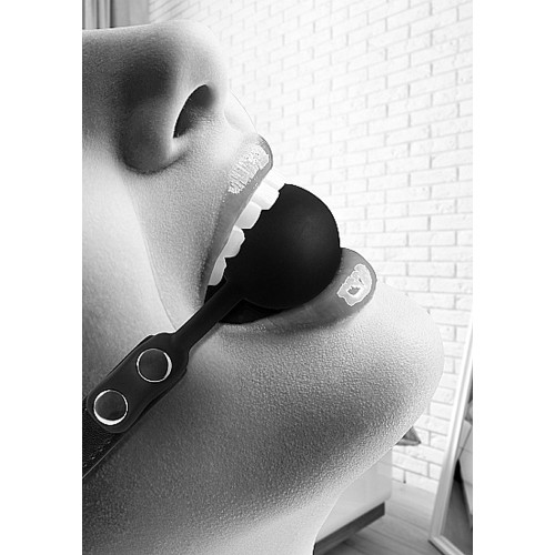 Gag de Bolita de Silicona Ouch! Blanco y Negro - Bondage Juguetón