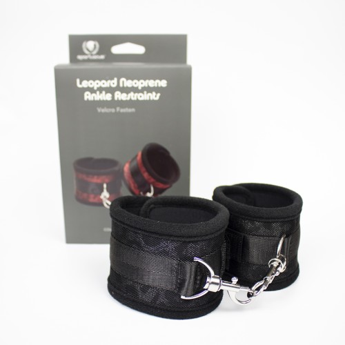 Restricciones para Tobillos Spartacus de Neopreno para Bondage Confortable