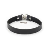 Collar PVC con Candado en Forma de Corazón y Llave Negro - Mejora Tu Atuendo