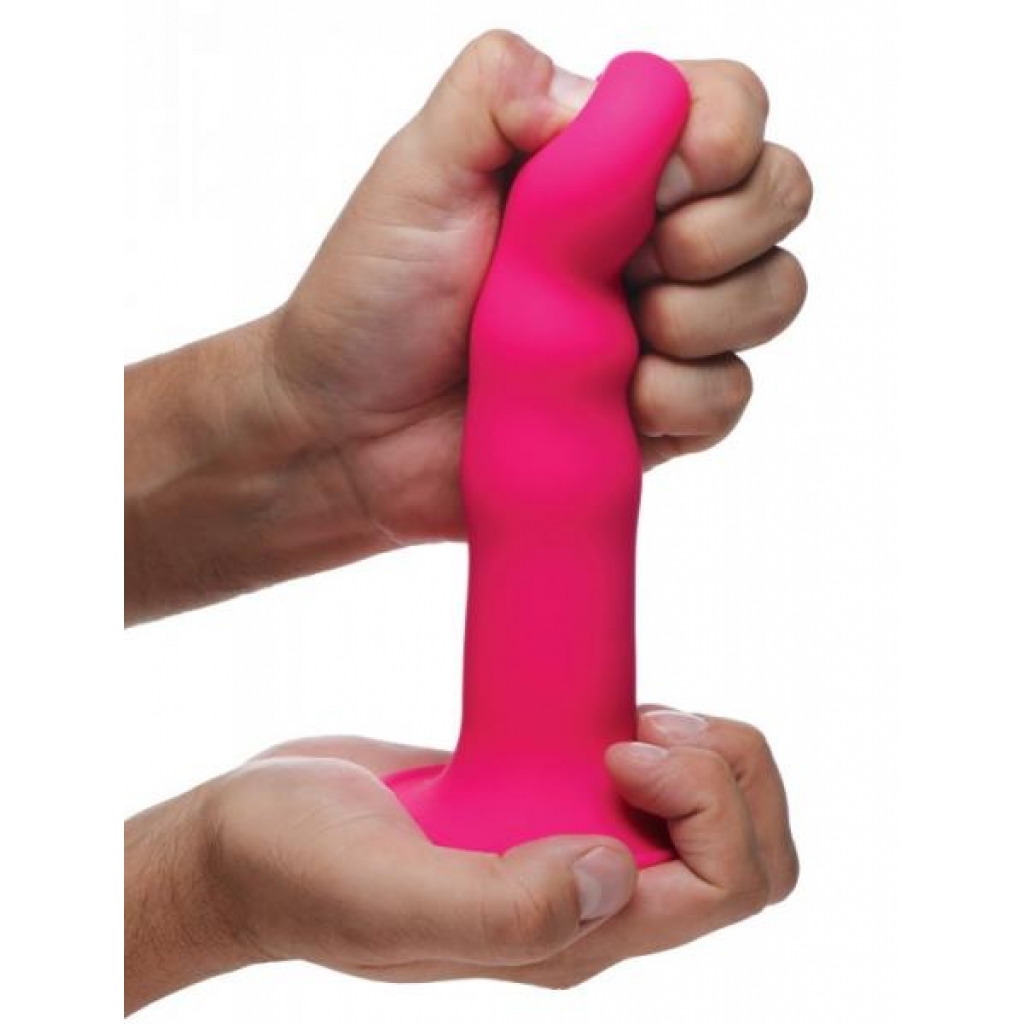 Squeezable Wavy Dildo with Thermo-Reactive Technology