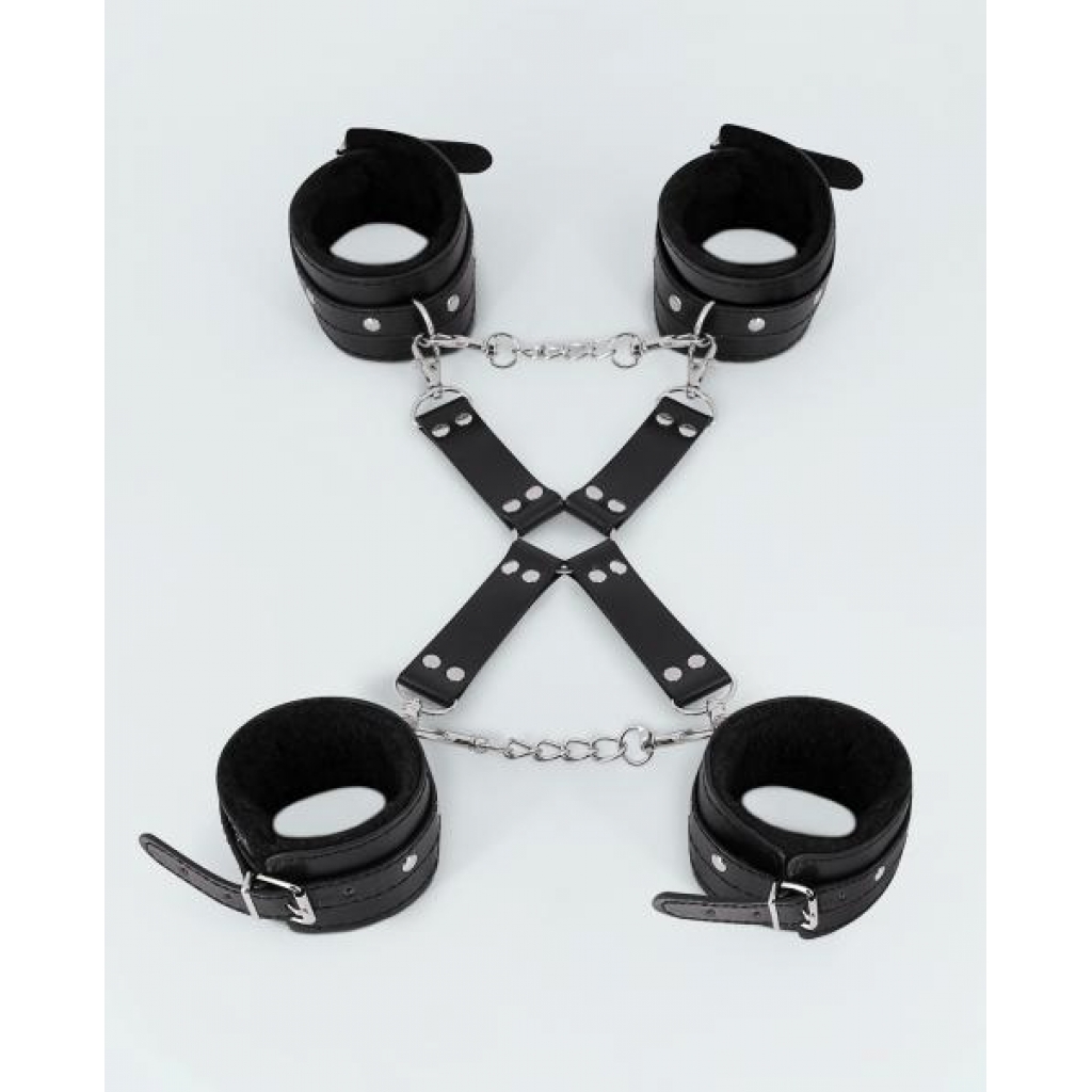 Lust Pu Leather All 4's Fuzzy Cuff Set - Black