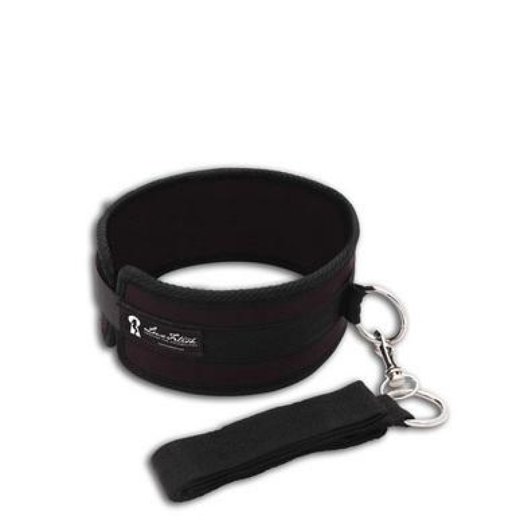 Lux Fetish Collar And Leash Set Black - Elegant Control