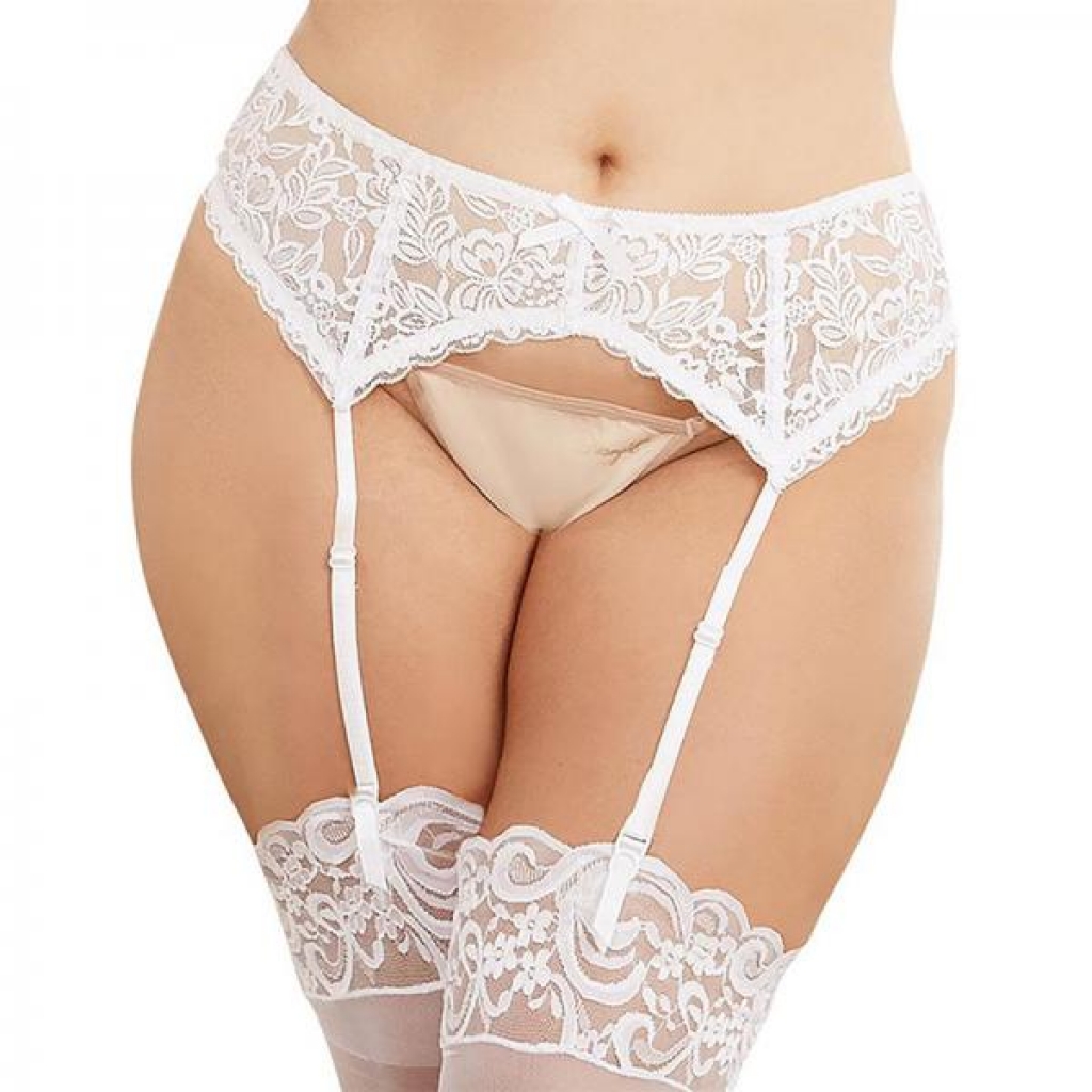 Dreamgirl Plus-Size: Scalloped Lace Garter Belt in White