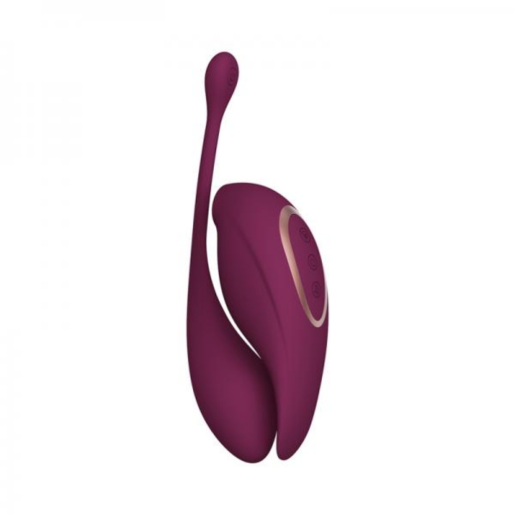 TWITCH 2 Rechargeable Clitoral Stimulator with Remote Control