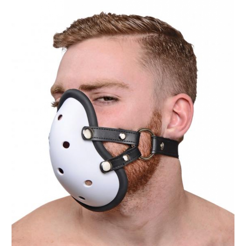 Musk Athletic Cup Muzzle - White