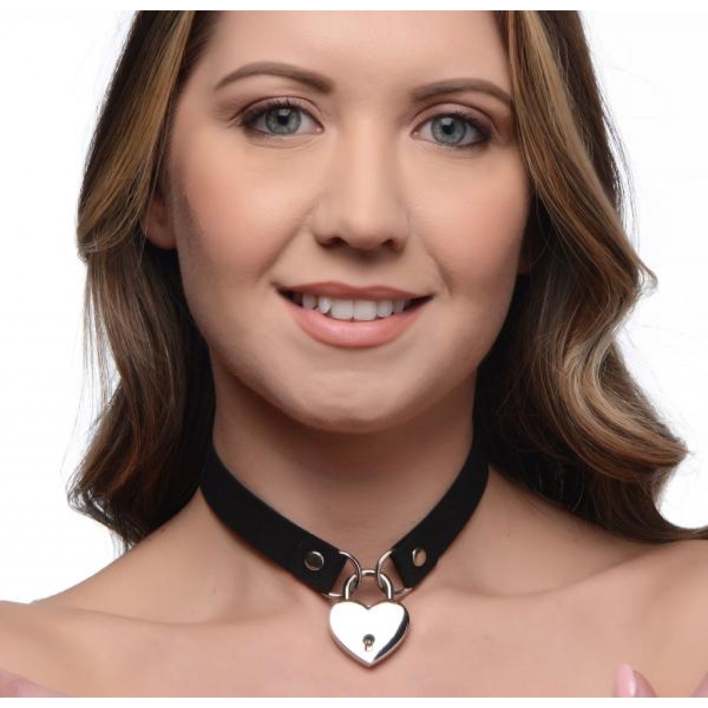 Lock-it Heart Choker - Embrace Kinky Elegance